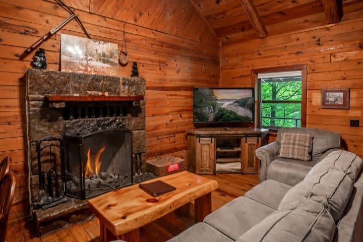 Living area of Crossbow Cabin