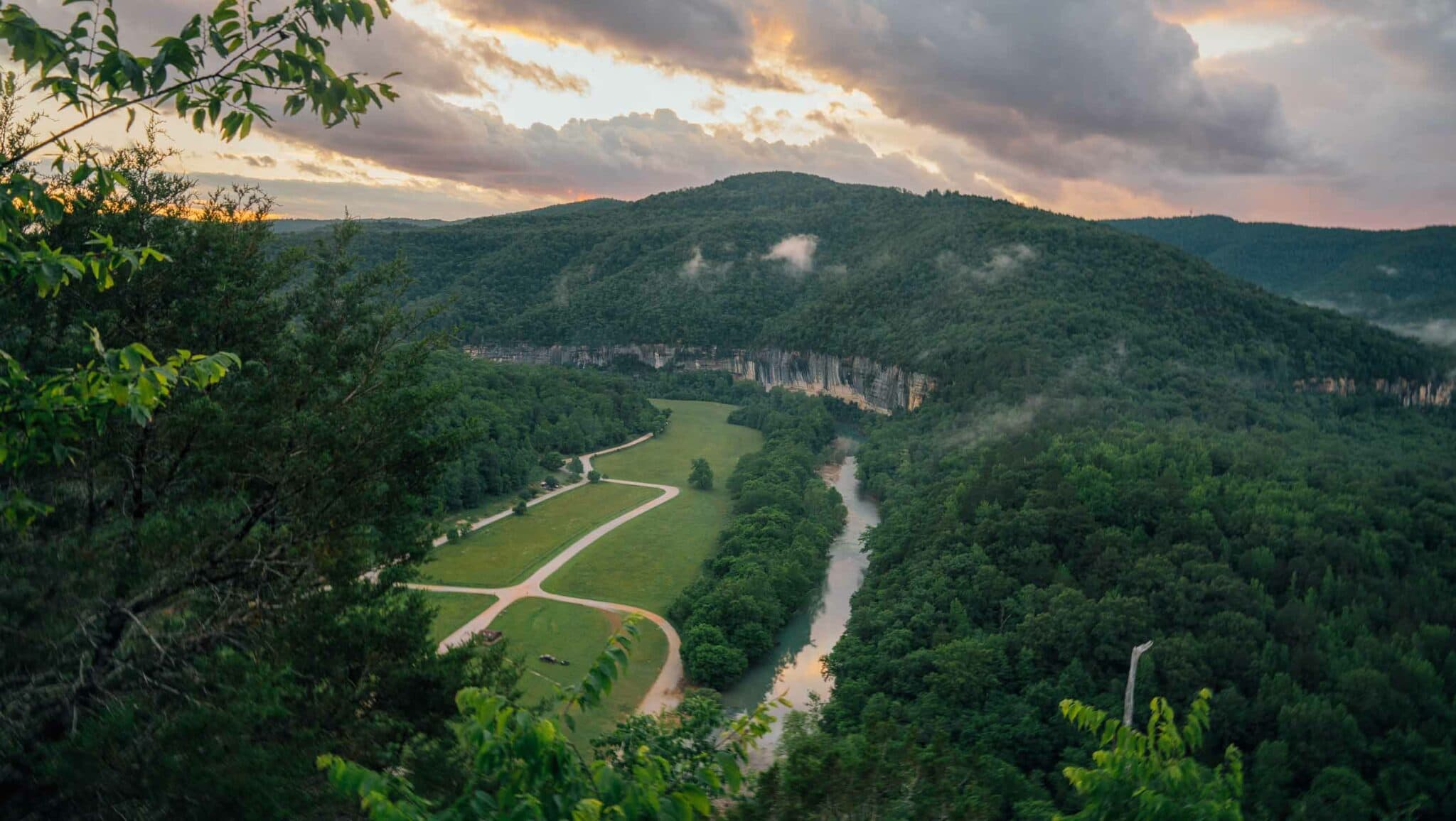 Hike To The Steel Creek Overlook | Buffalo Outdoor Center